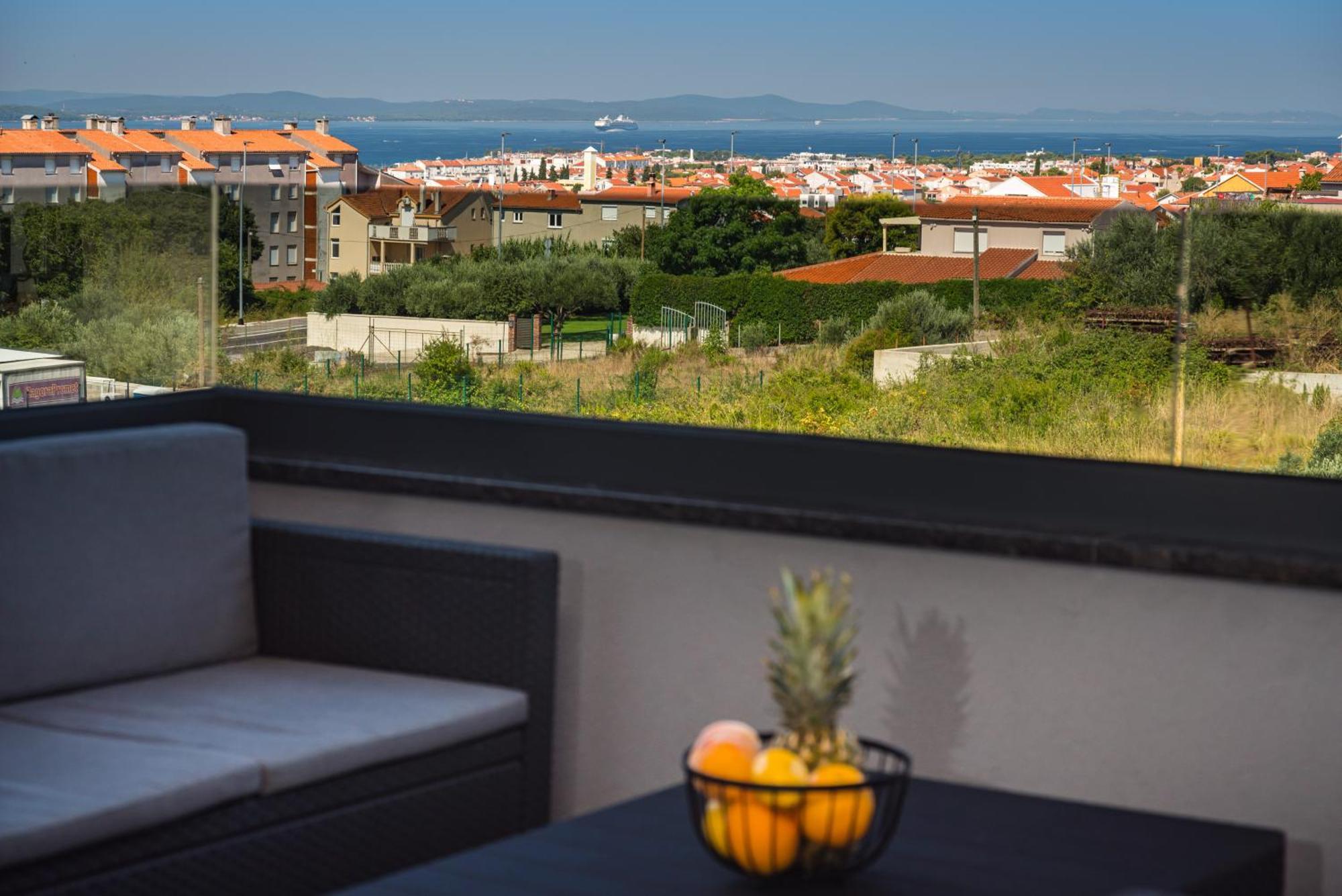 Appartement Skyline Luxe à Zadar Extérieur photo